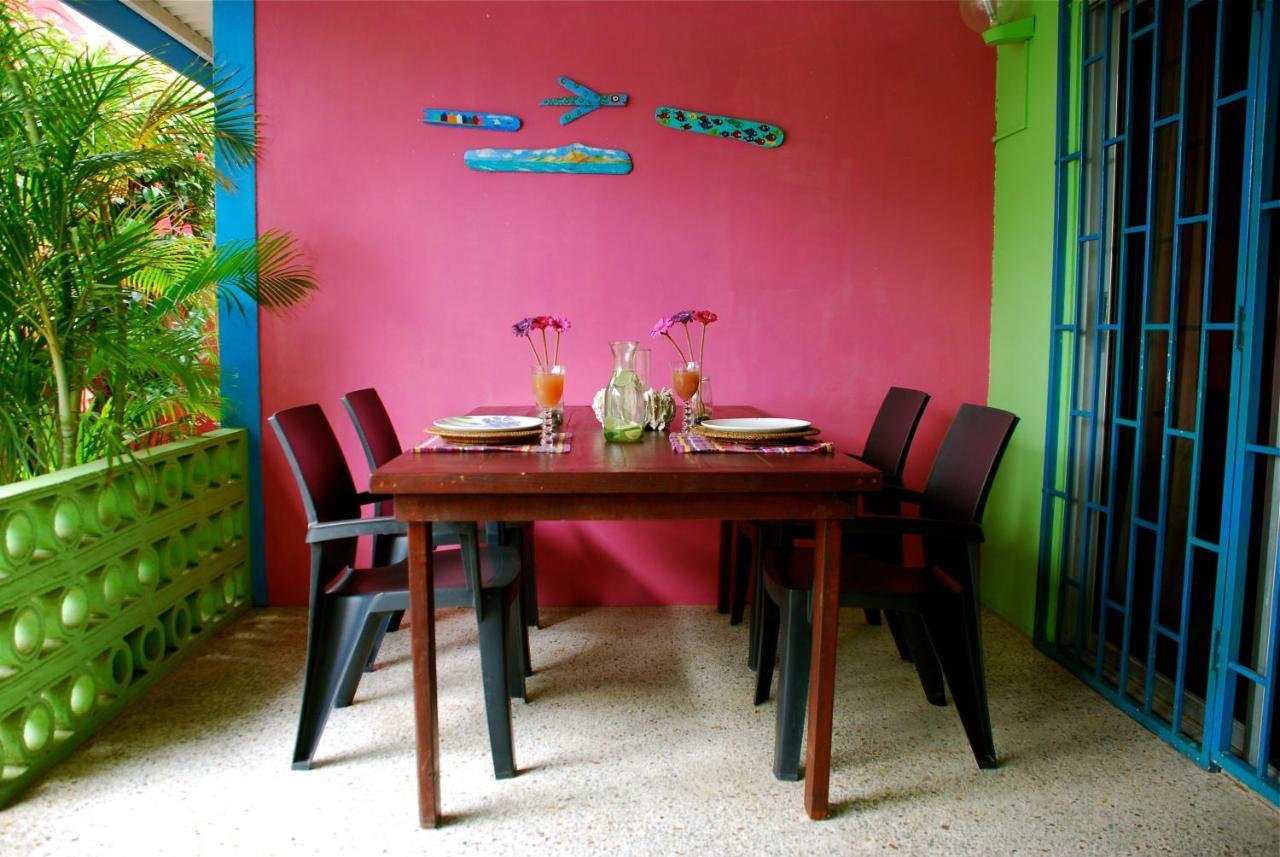 וילמסטאד Caribbean Flower Apartments חדר תמונה