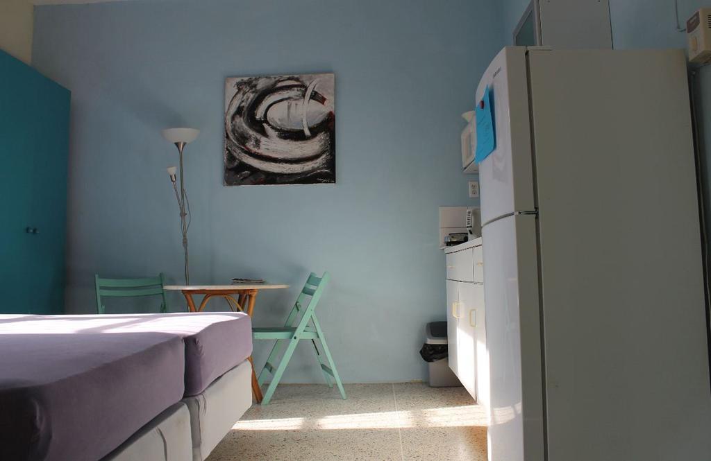 וילמסטאד Caribbean Flower Apartments מראה חיצוני תמונה